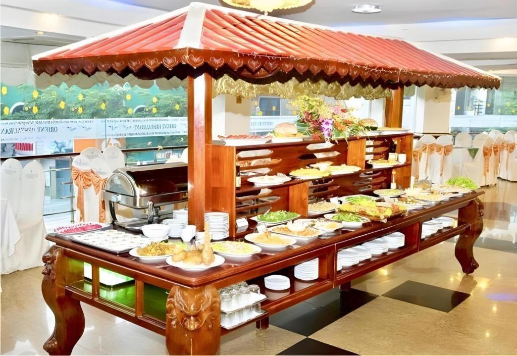 Orient Hotel Дананг Экстерьер фото